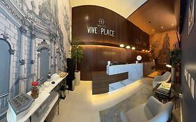Vive Place